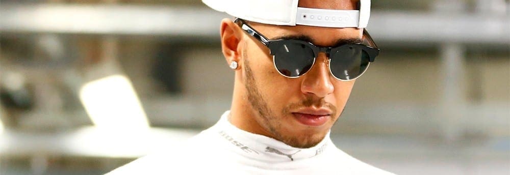 Lewis Hamilton diz ficar “chocado” com o desempenho da McLaren