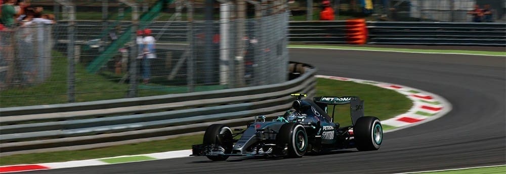 Quarto no grid, Nico Rosberg culpa motor velho; Niki Lauda discorda