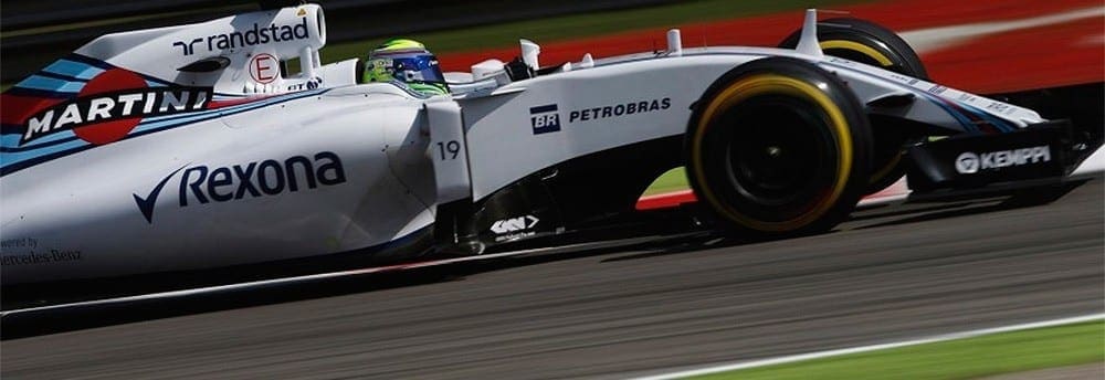Felipe Massa comemora pódio depois de bela disputa com seu companheiro