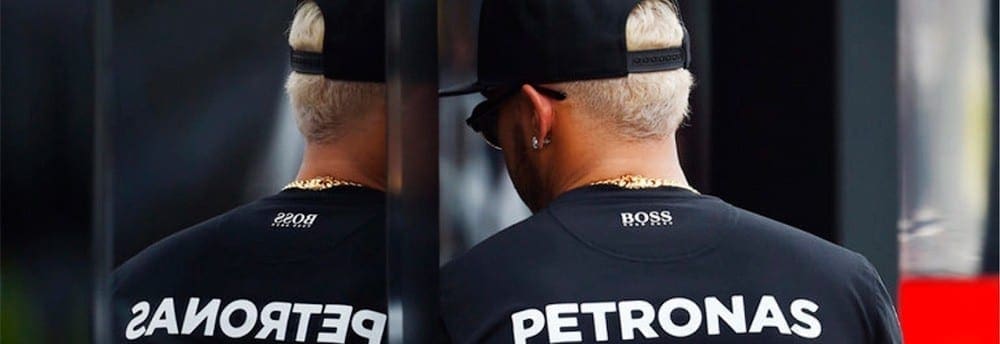 Hamilton pede desculpas por não respeitar homenagem a Justin Wilson