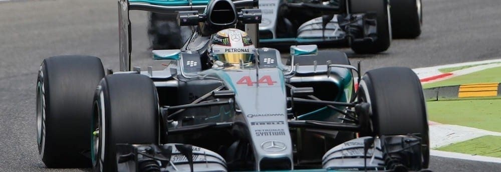 Christian Horner classifica novo motor da Mercedes como “amedrontador”