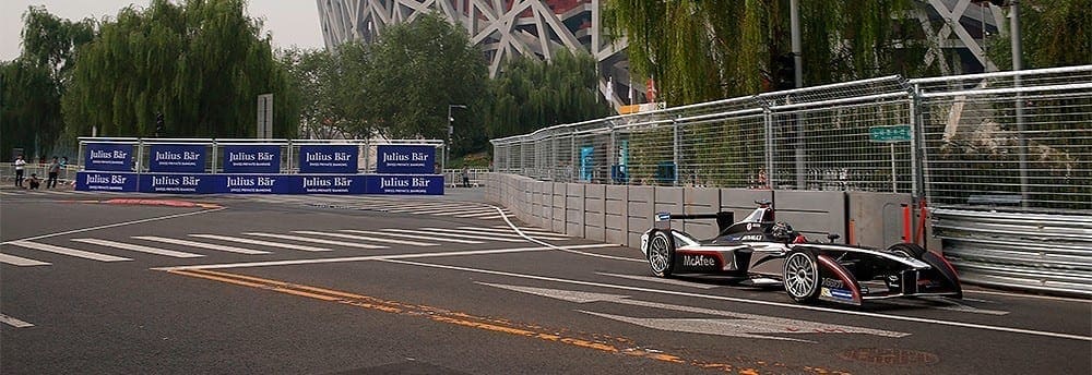 FIA confirma adiamento da abertura da temporada 2015/16