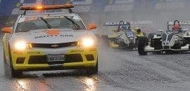 F-3 Brasil: Piquet ignora pista molhada e vence em Campo Grande