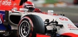 Rossi comemora estreia e revela que ficou sem rádio no meio da corrida