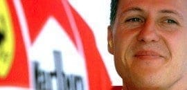 Michael Schumacher está pesando somente 45 kg, afirma jornal britânico