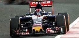 Max Verstappen é punido por deixar carro em posição perigosa na pista