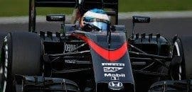Fernando Alonso comemora a melhor volta da sua carreira em Suzuka