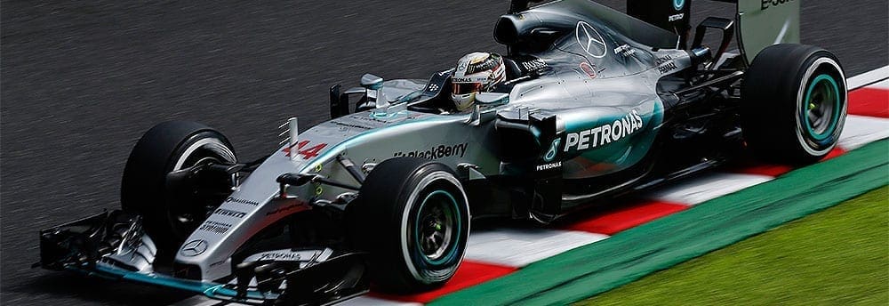 Lewis Hamilton ultrapassa Nico Rosberg na primeira curva e vence no Japão