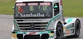 Cirino na frente do warm up da Fórmula Truck em Guaporé