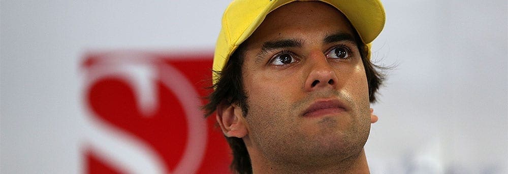 VÍDEO: Felipe Nasr visita e dá volta de kart em Brasília