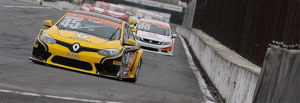 Fábio Carbone se redime e vence corrida agitada