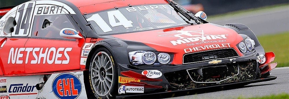 RZ Motorsport coloca dois carros no top 10 em Curitiba