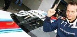Daniel Schneider crava pole no quali mais apertado da história