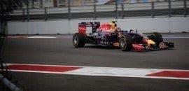 Red Bull e Toro Rosso decidem não usar novo motor da Renault
