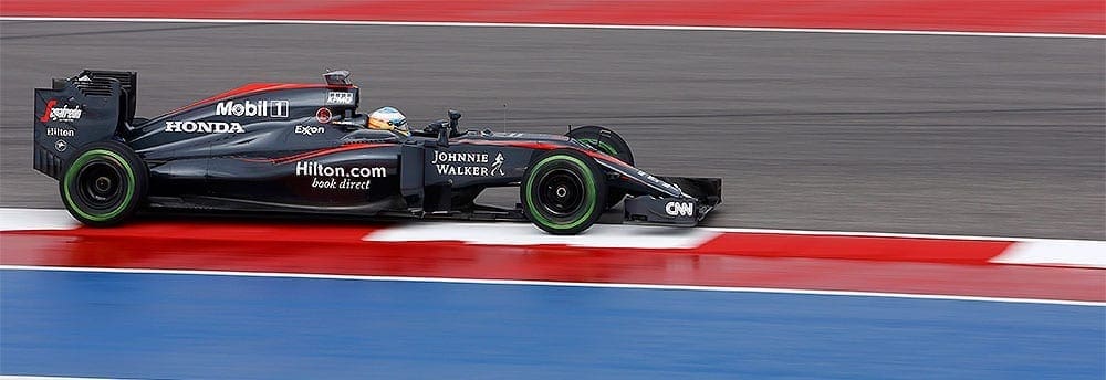 Ecclestone: McLaren está impedindo o acordo entre Honda e Red Bull