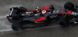 Fernando Alonso e Jenson Button serão punidos por trocas de motores