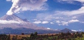 Vulcão próximo ao circuito mexicano entra em erupção