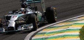 Lewis Hamilton busca vitória no Brasil para homenagear Ayrton Senna