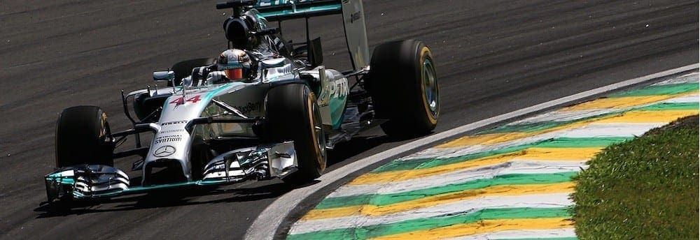 Lewis Hamilton busca vitória no Brasil para homenagear Ayrton Senna