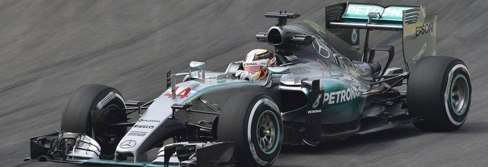 Os últimos serão os primeiros: Lewis Hamilton lidera primeira sessão em Interlagos