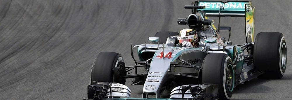 Lewis Hamilton espera disputa apertada com Nico Rosberg no Brasil