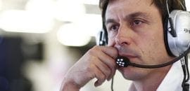 Paralisação das fábricas da F1 deve ser prorrogada, diz Wolff