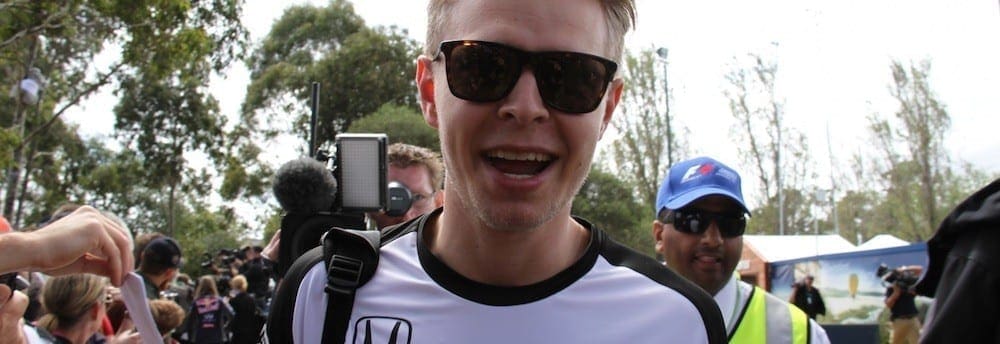 Kevin Magnussen revela que ainda busca vaga na F1 para 2016