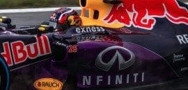 Red Bull decide voltar a usar motor antigo da Renault