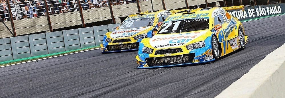 Thiago Camilo vai do 31º ao 7º lugar na pista e do 7º ao 3º no campeonato