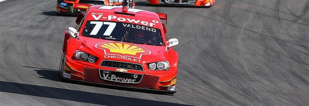 Luz de freio tira vitória de Valdeno Brito em Interlagos