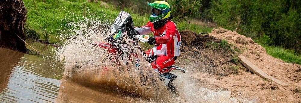 Acidente no prólogo do Dakar 2016 cancela etapa para carros e caminhões