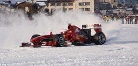 Fisichella faz exibição da Ferrari na neve