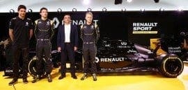 Kevin Magnussen comemora acordo de última hora com a Renault