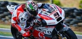 Petrucci tenta copiar as largadas rápidas de Lorenzo
