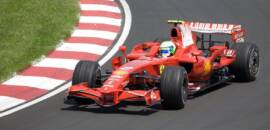 F1: Felipe Massa pilota Ferrari F2008 no Festival de Goodwood 2025