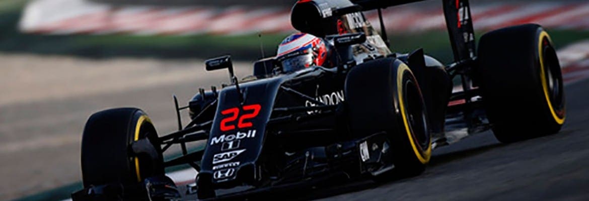 Button contente com os avanços feitos pela McLaren