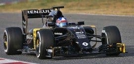 Renault encerra segundo dia de testes mais cedo