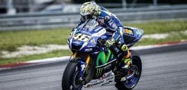 Yamaha sofre desde a padronização eletrônica em 2016, admite Rossi