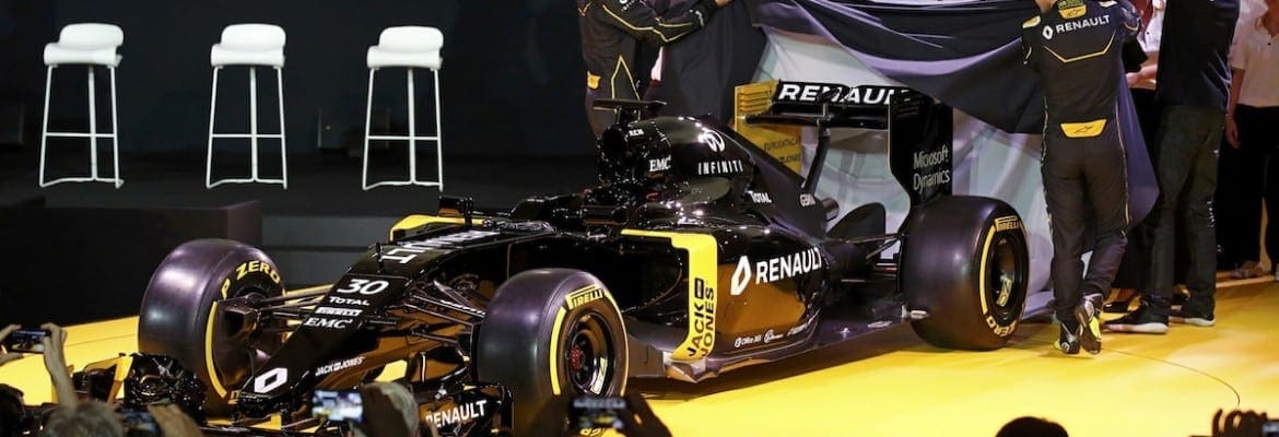 Bob Bell: “A Renault está olhando um ano e meio à frente”