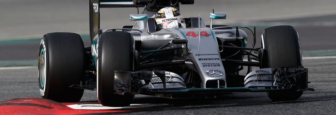 Mercedes deve aproveitar testes para experimentar peças “incomuns”