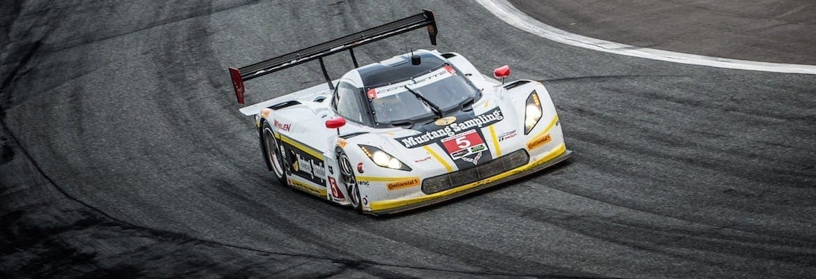 Falha mecânica tira chance de vitória de Fittipaldi das 24 Horas de Daytona