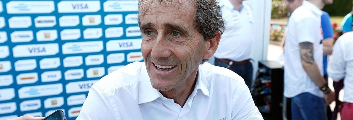 Alain Prost descarta assumir cargo na equipe Renault