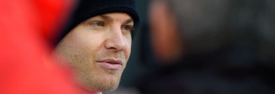 Mercedes espera Ferrari mais próxima após testes