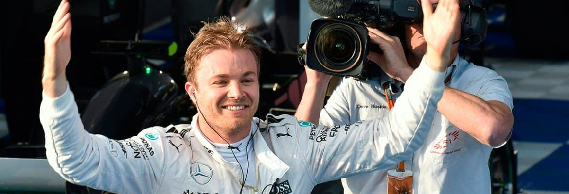 Rosberg recupera corrida da Mercedes e vence na Austrália