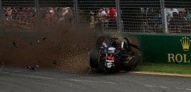 Alonso escapa de acidente impressionante com Gutierrez