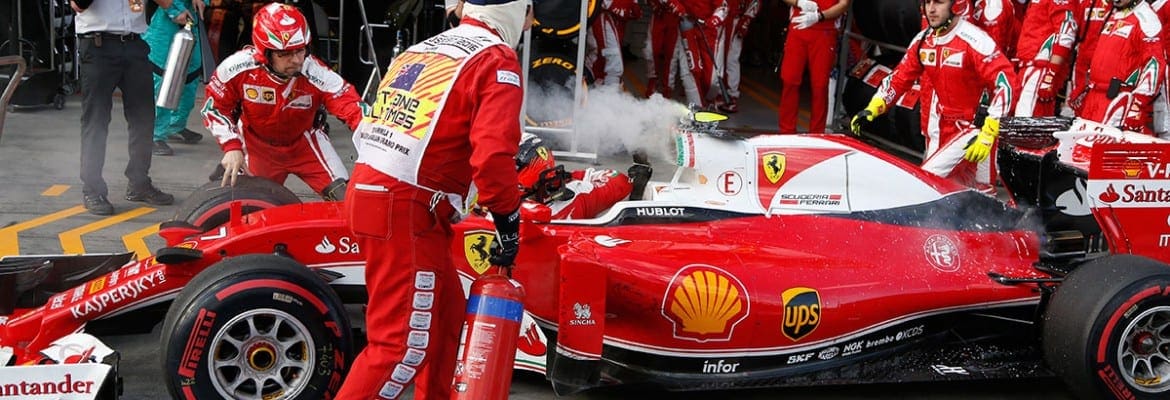 Perda de potência provocou abandono de Kimi Raikkonen