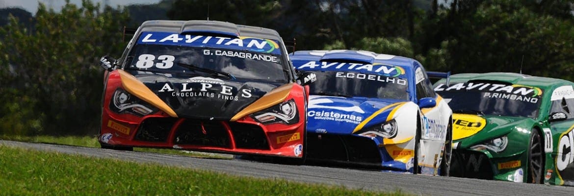 Casagrande confirma a pole e vence em Curitiba