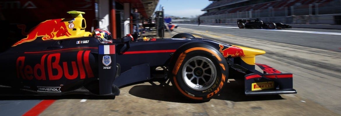 Gasly demonstra surpresa com permanência de Kvyat na Toro Rosso