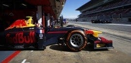 Gasly demonstra surpresa com permanência de Kvyat na Toro Rosso
