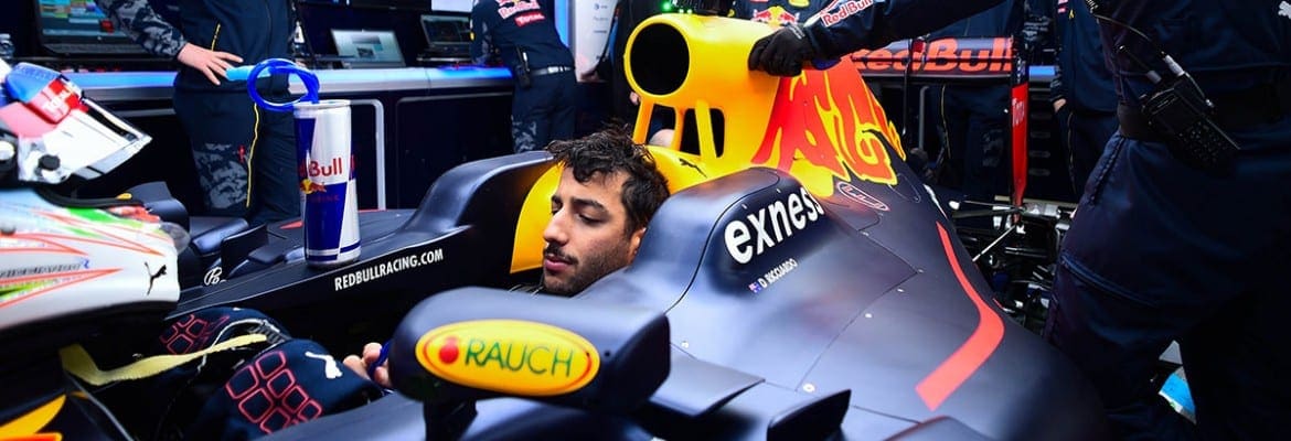 Mark Webber enaltece velocidade de Daniel Ricciardo